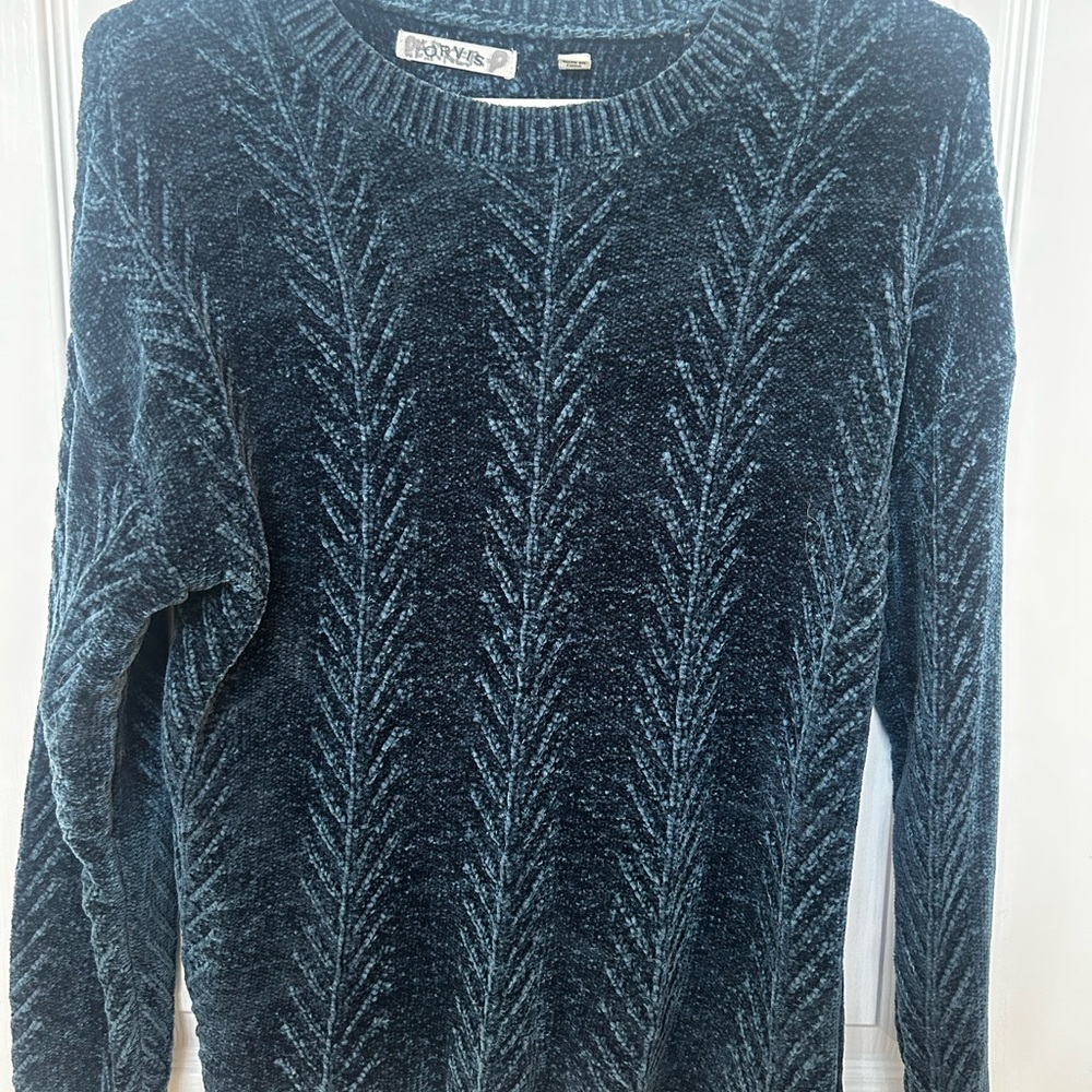 Orvis Dark Blue Textured Sweater💙